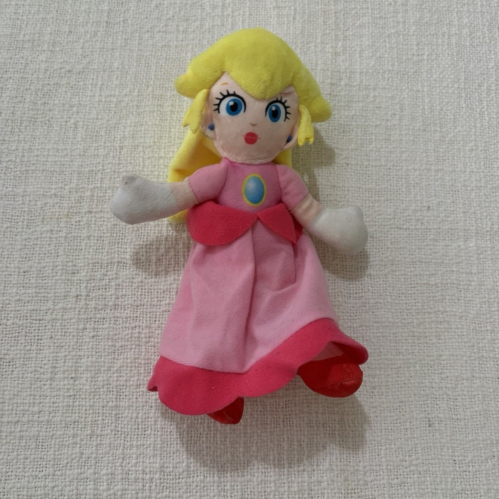Nintendo Super Mario Brothers Princess Peach Plush Doll Toy 8" 2022 Gift‎